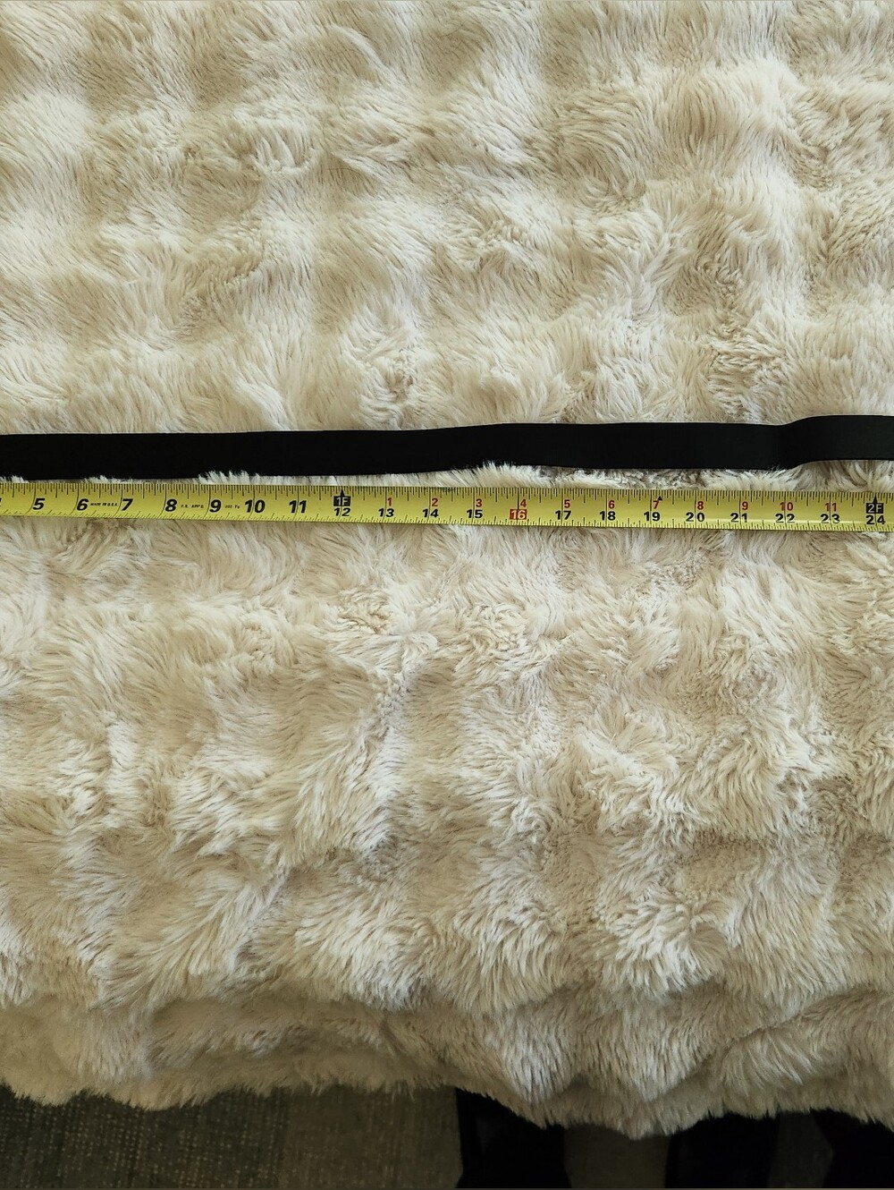 Tumi Black Cross Body Bag with Gold Hardware - Picture 6 of 6